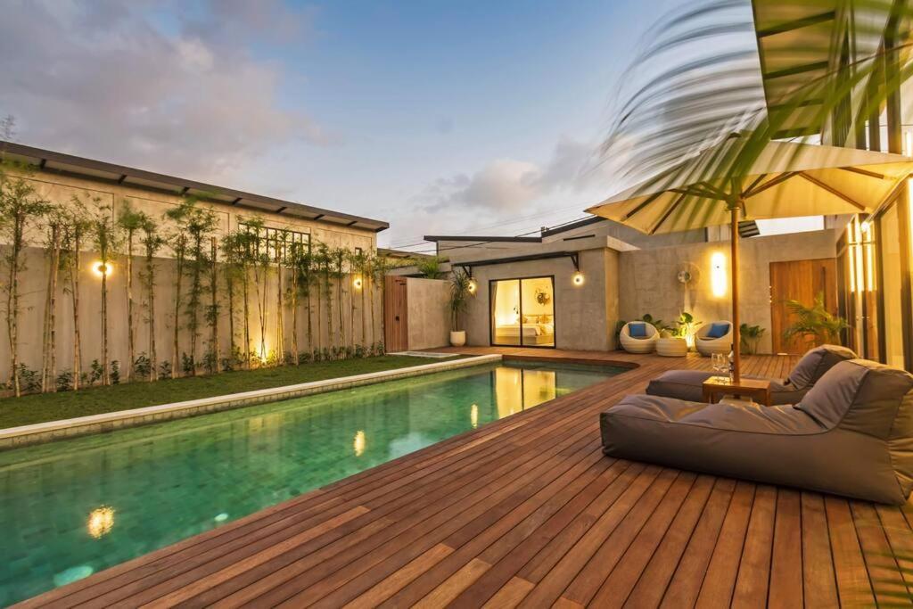 Manresa Villa Bali 4 Canggu Exterior foto