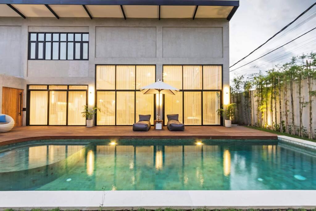 Manresa Villa Bali 4 Canggu Exterior foto